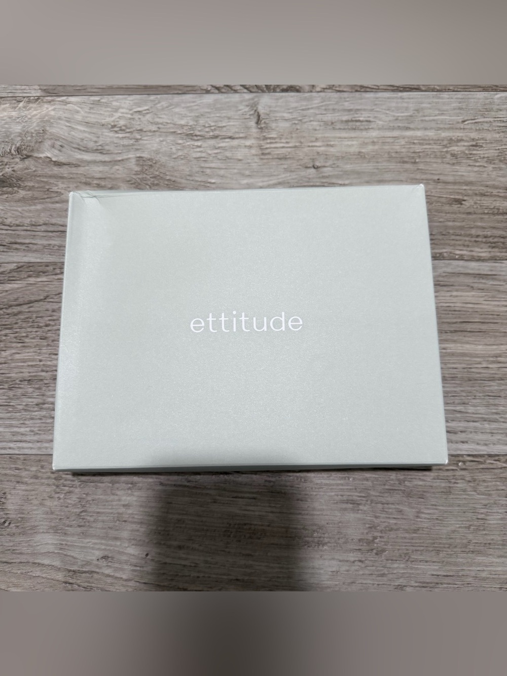 Ettitude 100% Bamboo Lyocell Sateen V-Neck Cami in Oat Size Medium - Picture 3 of 6